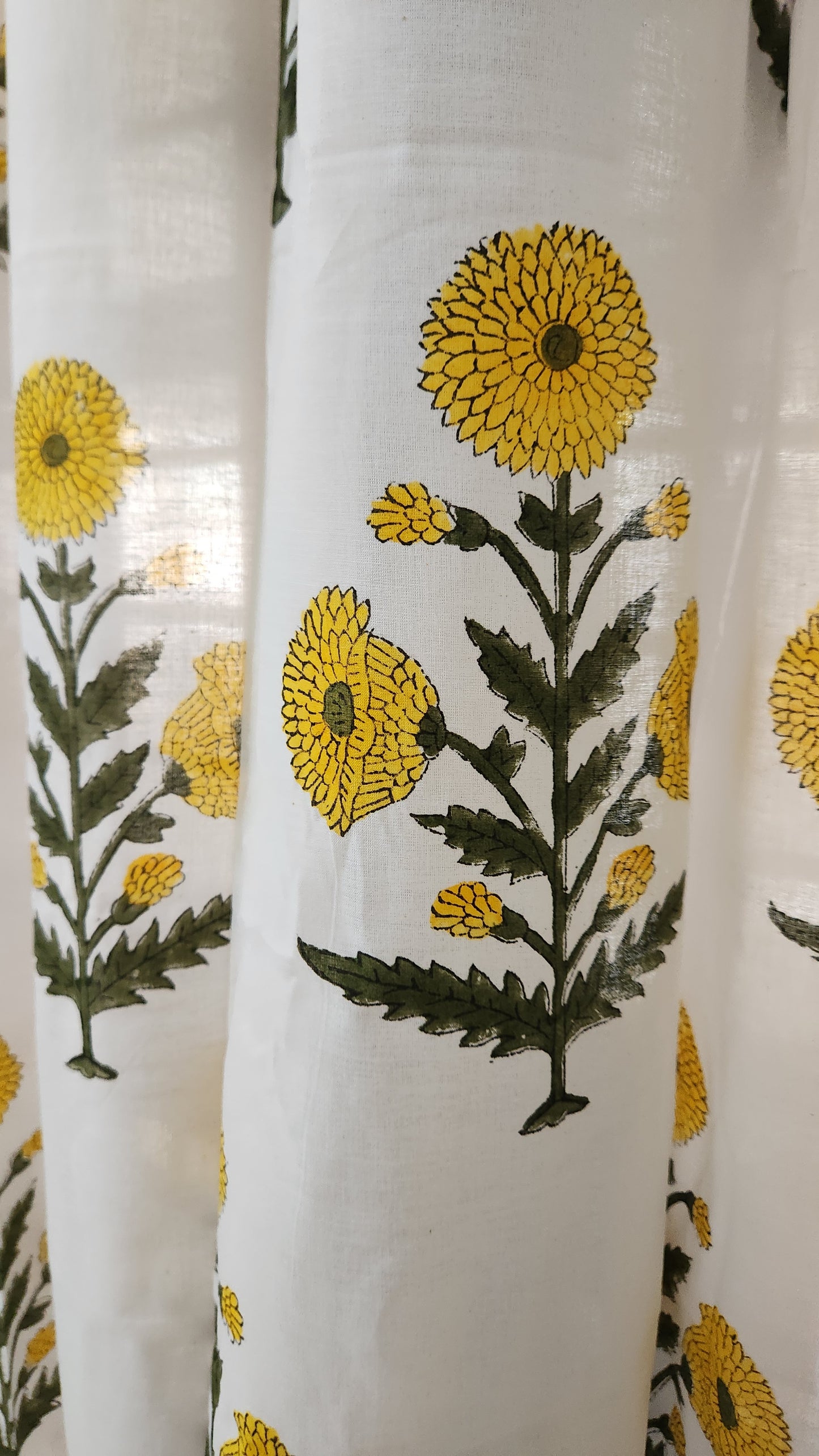 Hand block printed curtain_white&yellow