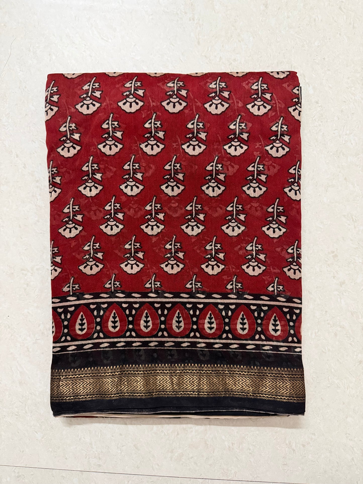 Maheshwari Cotton Saree - Red&Black