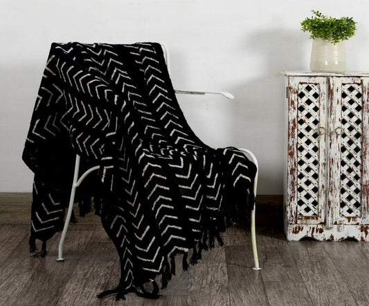Handblock printed Sofa throw_Black Arrow