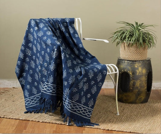 Handblock printed Sofa throw_Indigo Leaf