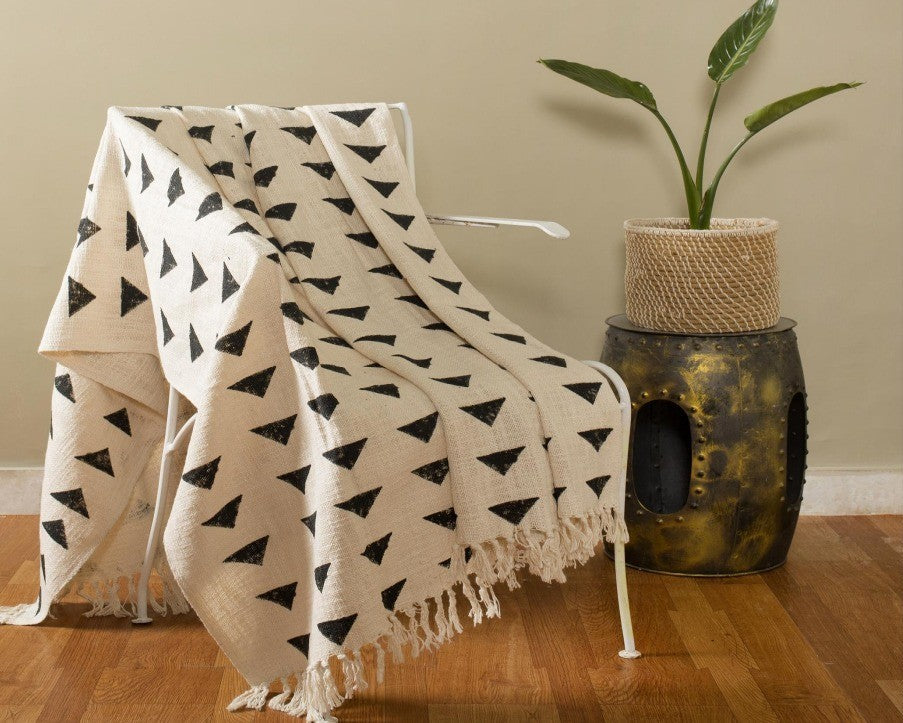 Handblock printed Sofa throw_Ivory Triad